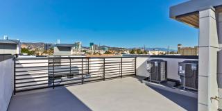 New Hollywood Townhomes Gallery 1