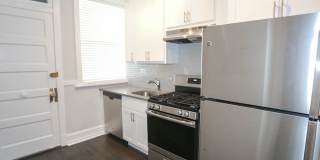 1601-15 W Berteau Gallery 14