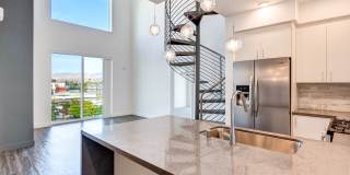MODERNO Metro Luxury Living Gallery 29