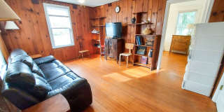 Charming and Sunlight 3BD, 1 BA in the Quaint DC Suburb of Mount Rainer, MD!!! Gallery 14
