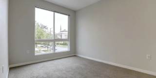 Capitol Square Gallery 4