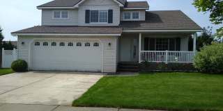 Spacious 4 bedroom 2.5 bedroom home in the Coeur d'Alene. Gallery 1