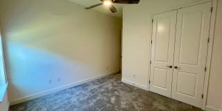 Stunning 4 Bedroom 3-bathroom home located in Mosaic! Gallery 60