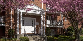 Minuteman Apartments Gallery 2