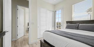 1344 E POLK Street Gallery 17