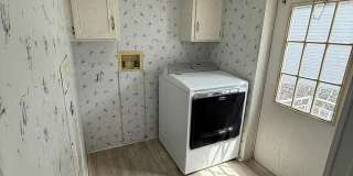 702 Lark Dr Gallery 7