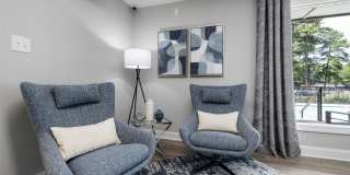 Lofts at North Hills Gallery 28