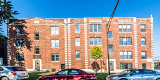 330 N Pine Gallery 10