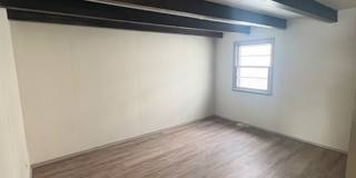 528 Henrietta Gallery 18