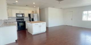 Charming 2-Bedroom Home on a Spacious Lot with Mature Landscaping Gallery 25