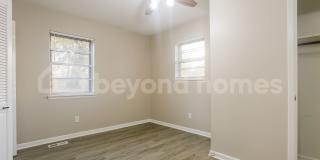 Your Dream Family House with 4 Bed and 2 Full Bath is Ready for Move-In! Your Dream Family House with 4 Bed and 2 Full Bath is Ready for Move-In! Gallery 14