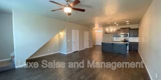 749 SW 14th St Gallery 3