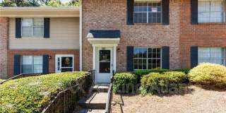 392 Northdale Court 392 Northdale Court Gallery 1