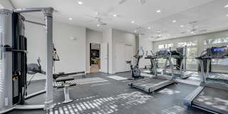 The Vittoria at Equestrian Apartments Gallery 14