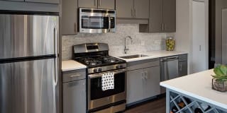 AMLI Lofts Gallery 26