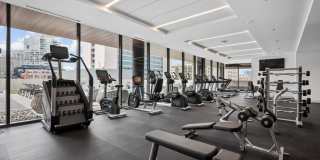 461 W Chicago Ave Gallery 18