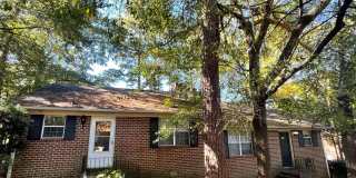 2/2 Duplex in 5 POINTS near Memorial Park!!! Available April 2026 Gallery 1