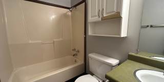 Spacious home in East Manhattan! Gallery 14