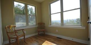 Beautiful 4 Bed, 3.5 Bath Home Available Summer 2019 Gallery 7