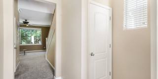 3 BED 2.5 BATH TOWNHOME IN THE VILLAGES OF SHASTA VIEW GARDENS Gallery 17