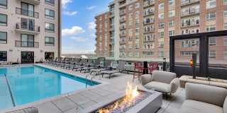 The Dorsey Gallery 14