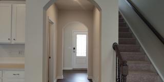 Beautiful, move in ready corner lot home located in the popular MillBridge Subdivision in Waxhaw! Gallery 3