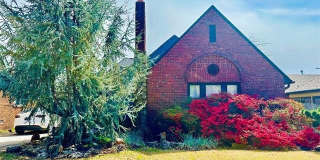 2708 E 14th Place Gallery 1