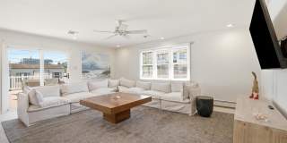 208 20TH Gallery 3