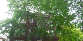 Charming Roscoe Village 1 Bedroom - Recently redone bathroom! Refinished hardwood floors! Charming Roscoe Village 1 Bedroom - Recently redone bathroom! Refinished hardwood floors! Gallery 1