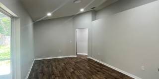 Spacious 4 Bedroom Home in Pine Grove! Gallery 9