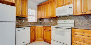 3846 Coral Tree Cir Gallery 16