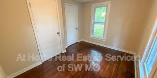 1224 E Central Gallery 9