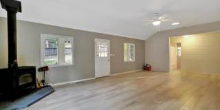 301 Woodpecker Lane Gallery 12