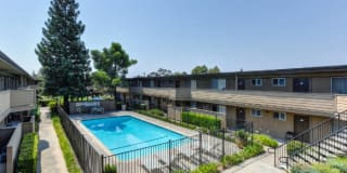 Olympus Park Apartment Homes Gallery 18