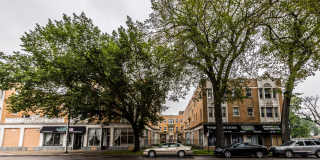 5957 W Madison St Gallery 7