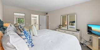 812 Sky Pine Way Gallery 20