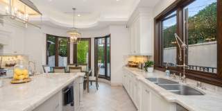 Beverly Hills Luxury Villa with Resort-Style Pool & Spa Beverly Hills Luxury Villa with Resort-Style Pool & Spa Gallery 28