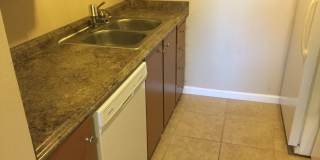Cute upper-level 1bd. in Rohnert Park ~ Available NOW Gallery 1