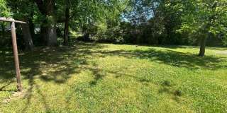 3bedroom 1BA brick home with carport Gallery 4