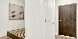 Urban Loft Co. - Memphis Gallery 21