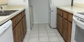 13608 S VILLAGE DRIVE Gallery 8