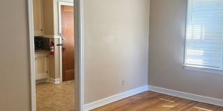 1504 East 19th Street Gallery 5