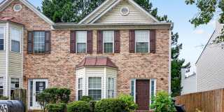 Spacious 3 Bed / 2 Bath Townhouse in Atlanta – $1,995/mo (Trash & Landscaping Included!) Gallery 1