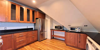 185 Davis Avenue - 8Unit 8 Gallery 3