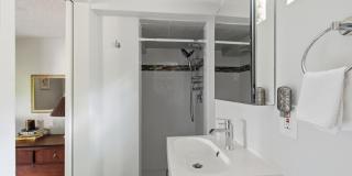 3141 CLAYBORNE Avenue Gallery 37