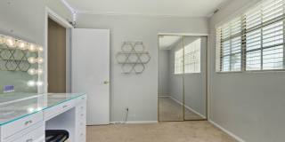 3 BR 2.5 BA Glendale Gallery 20