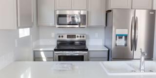 1017 East Lockhart Street Gallery 7