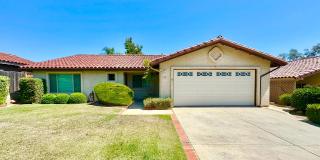 Lovely Single Story Home in Quiet Neighborhood of Fallbrook, Minutes to Everything! Gallery 1