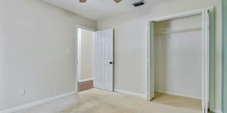 712 W Brevard Street Gallery 20