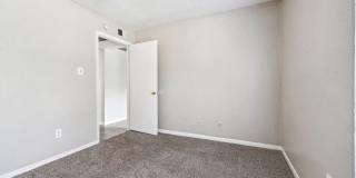 Pine Creek Apartments Gallery 59